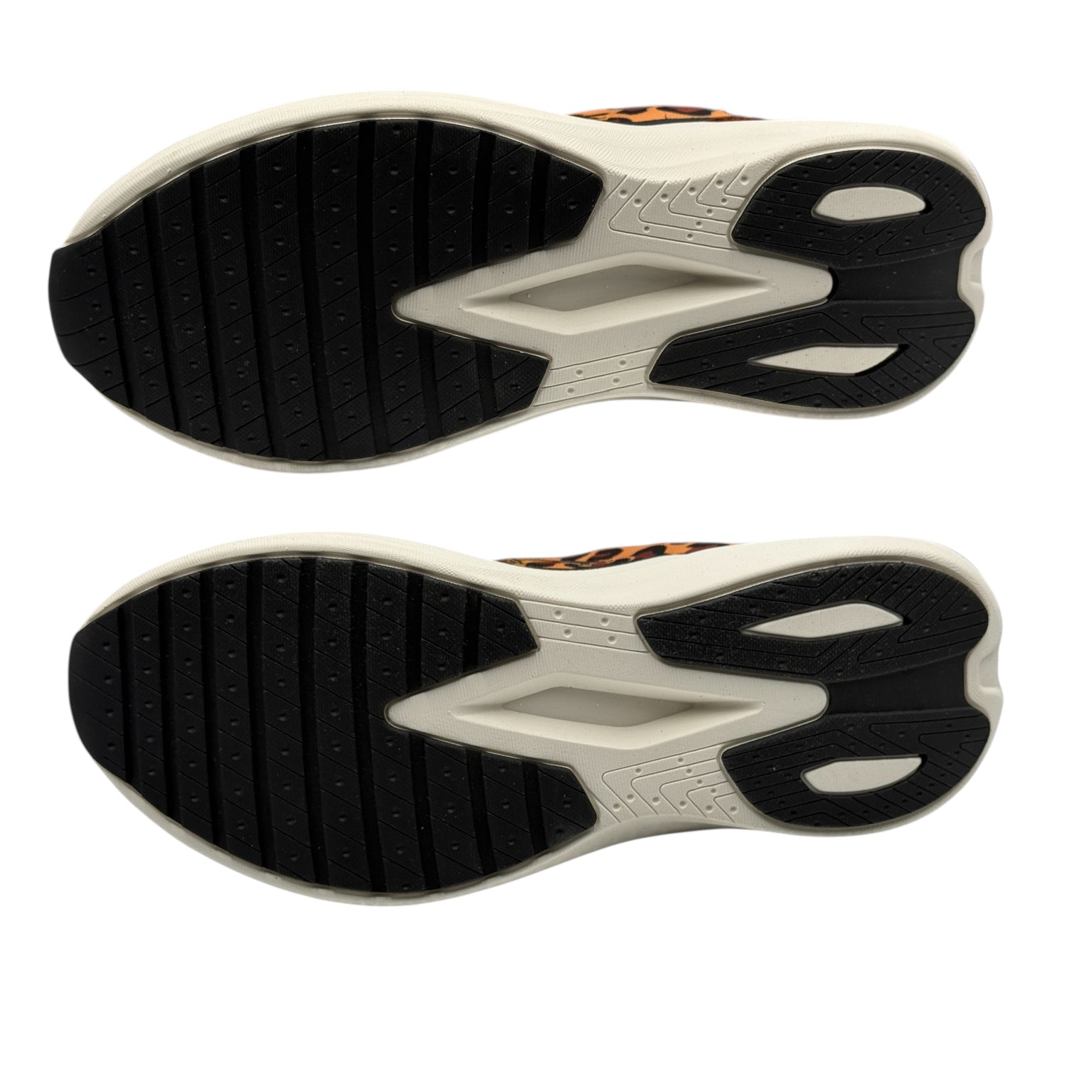VictoryTrail - The Sneaker for Winning Hearts